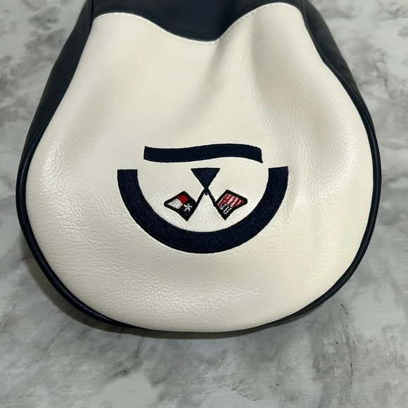 HERITAGE COLLECTION GOLF CLUB HEAD COVER WITH LOGO WHITE N BLACK - Picture 5 of 7